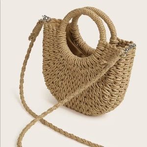 Beach crossbody straw bag
